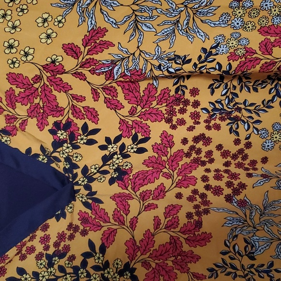 Marc New York Floral Top - Picture 3 of 5